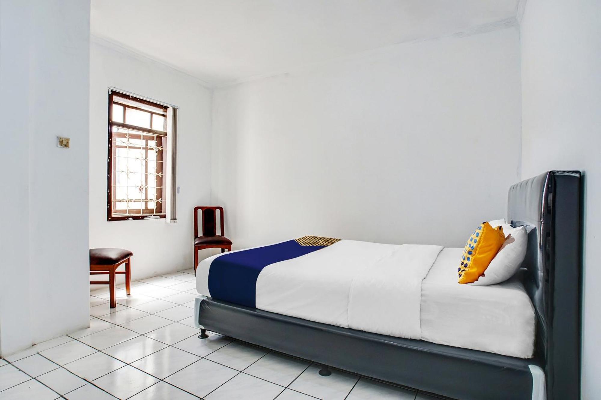 Spot On 91117 Sriwijaya Residence Syariah Bandung Extérieur photo