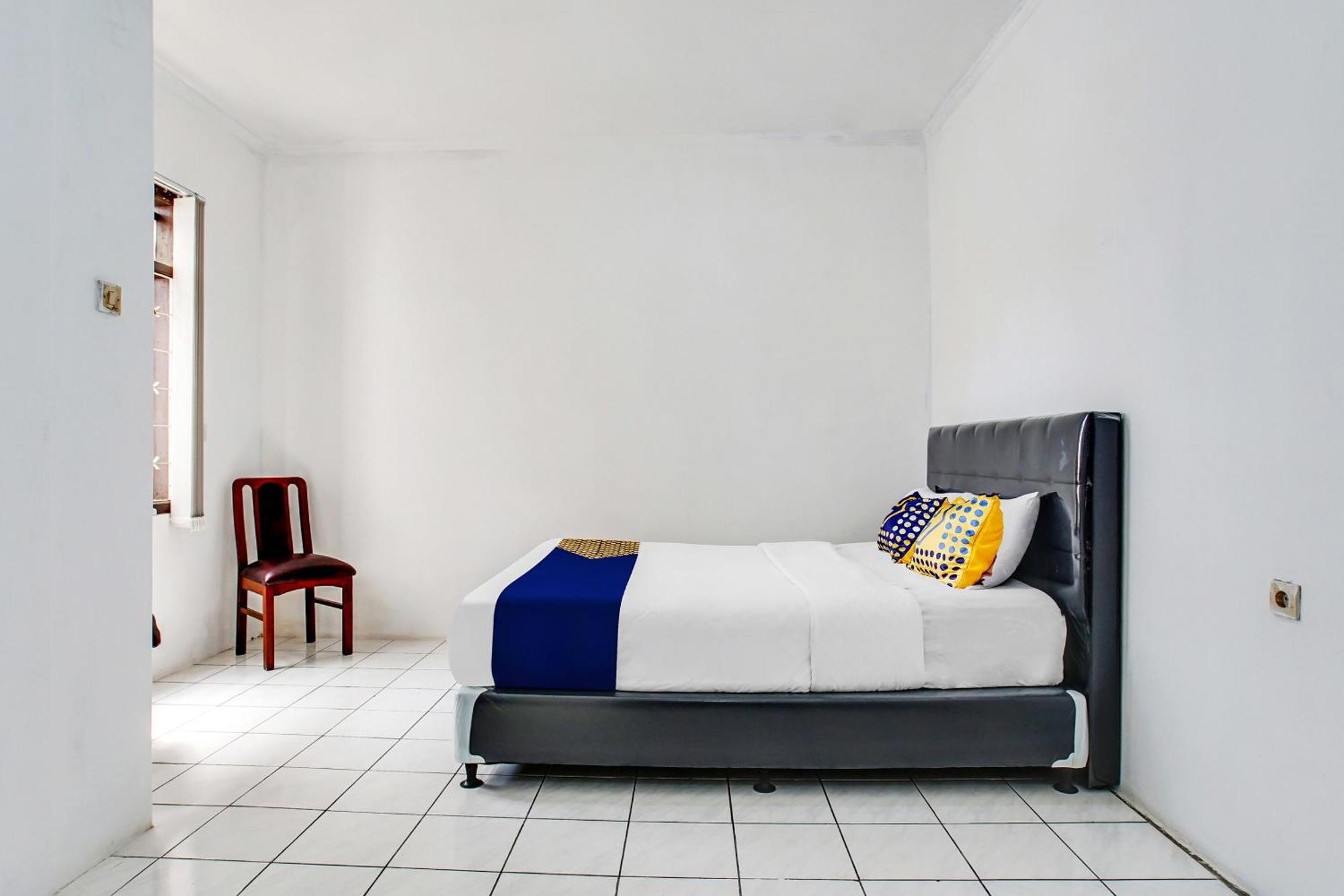 Spot On 91117 Sriwijaya Residence Syariah Bandung Extérieur photo