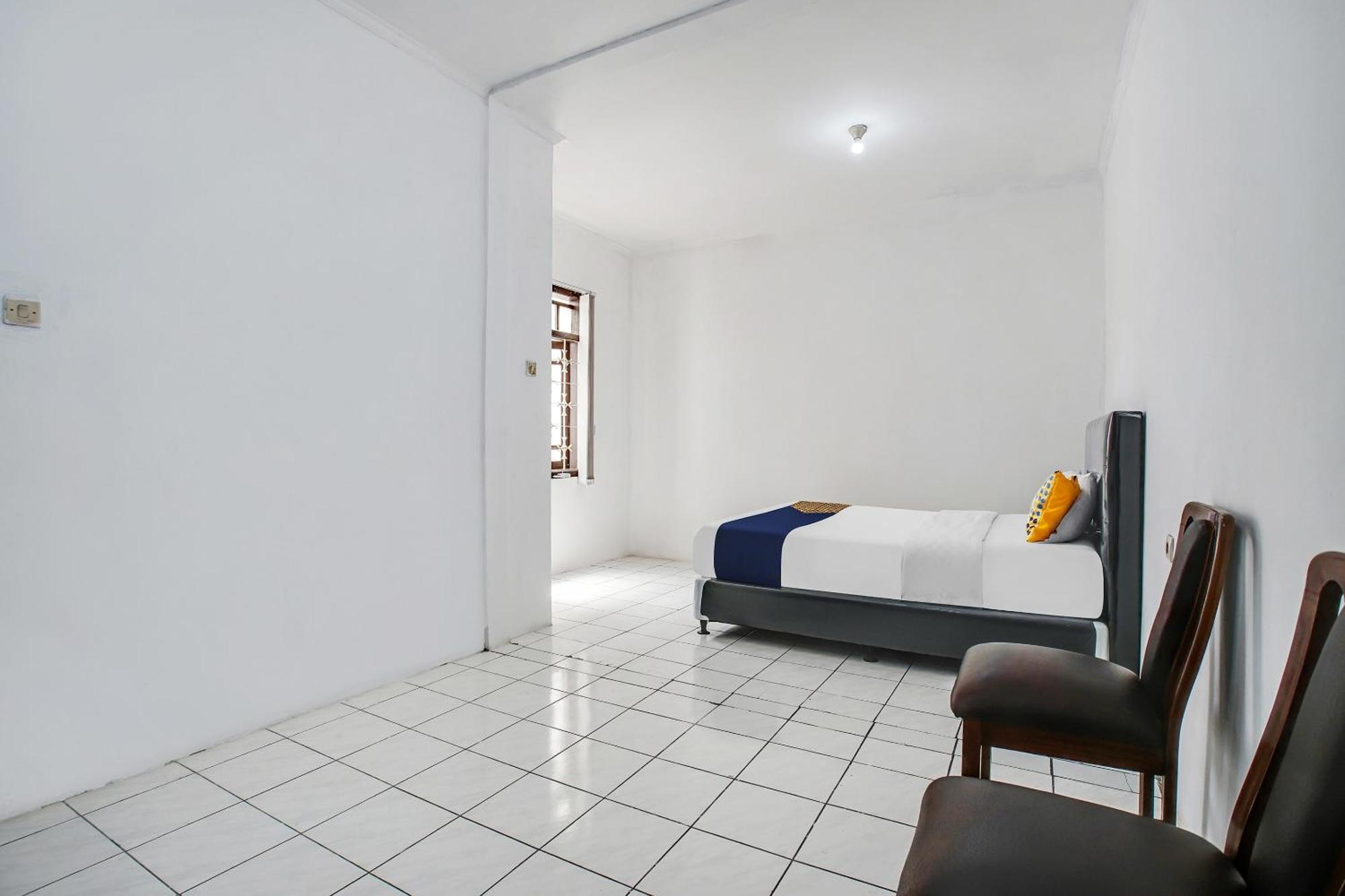 Spot On 91117 Sriwijaya Residence Syariah Bandung Extérieur photo